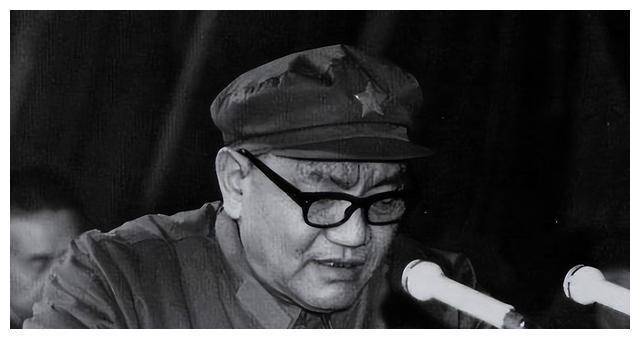 饭询问为何不点酒尤：上次是我掏的钱pg电子中国1971年和尤太忠吃(图2)