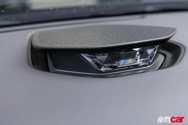 势Z9GT CAR REVIEWSpg模拟器试玩猎装舞者——试驾腾(图7) 势Z9GT CAR REVIEWSpg模拟器试玩猎装舞者——试驾腾(图7)