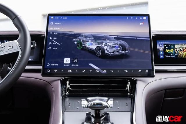 势Z9GT CAR REVIEWSpg模拟器试玩猎装舞者——试驾腾(图14)